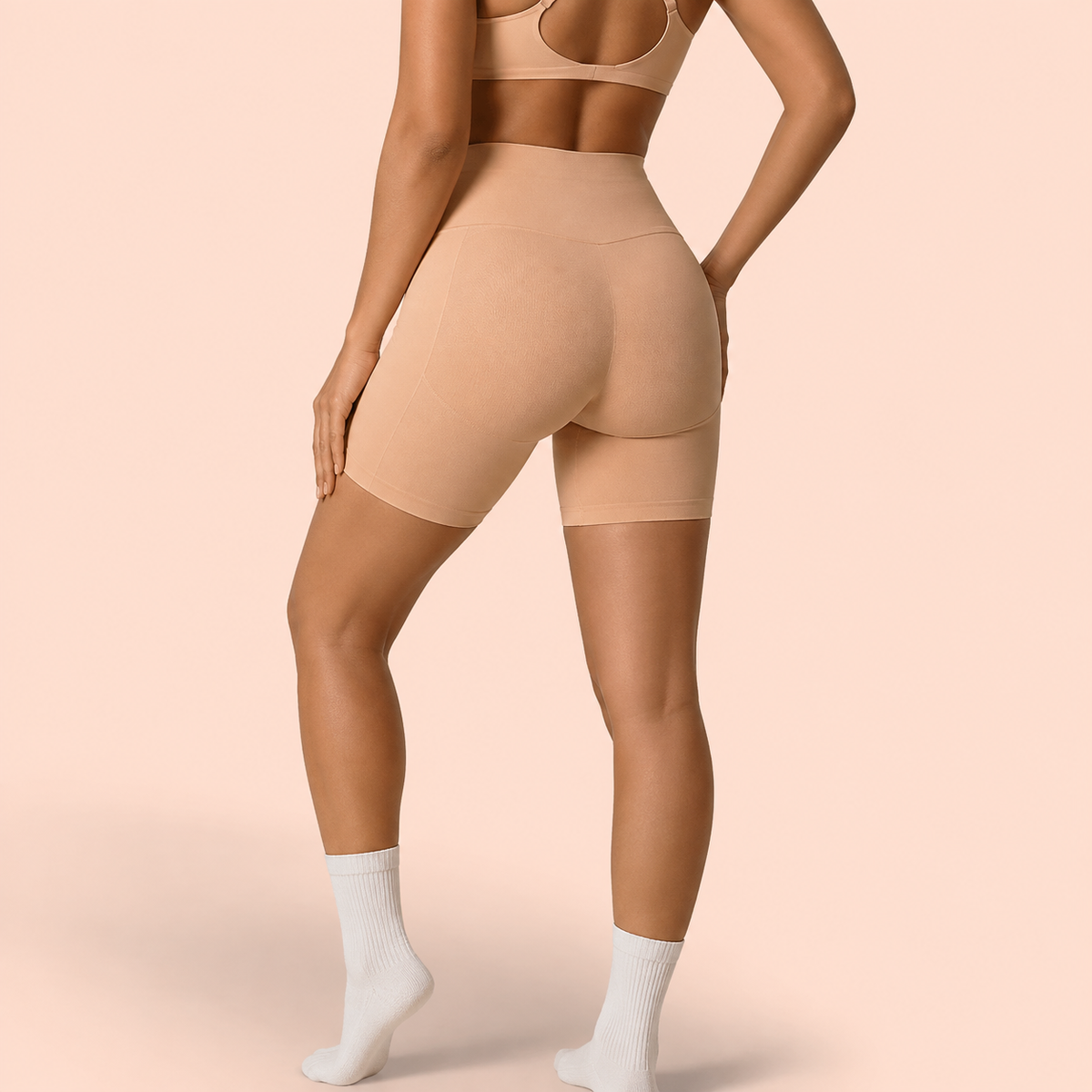 CurveBlend™ Butt-Lifting Padded Shorts