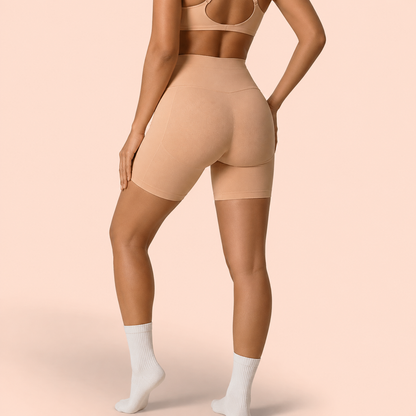 CurveBlend™ Butt-Lifting Padded Shorts